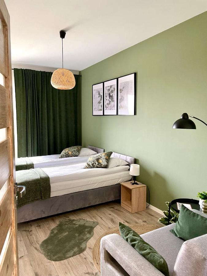 Apartments Sleep & Go Modlin Airport Nowy Dwór Mazowiecki Eksteriør billede